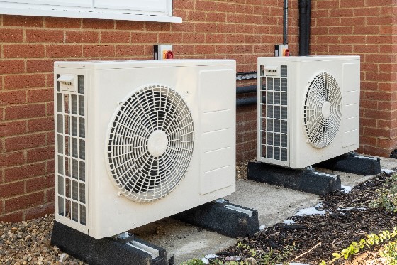 Heat Pumps 560x373 1